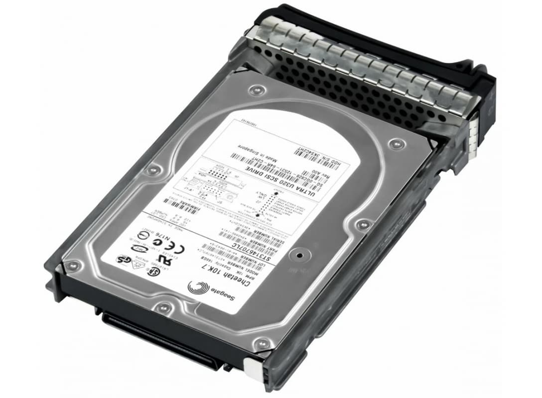 Жесткий диск Dell GC828 146,8Gb  U320SCSI 3.5" HDD