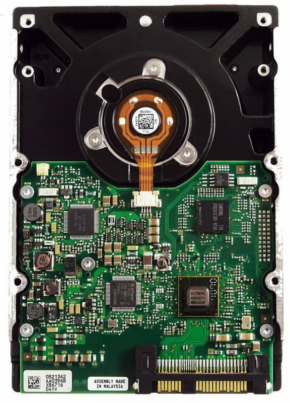 Жесткий диск Hitachi 0B20875 73Gb  SAS 3,5" HDD