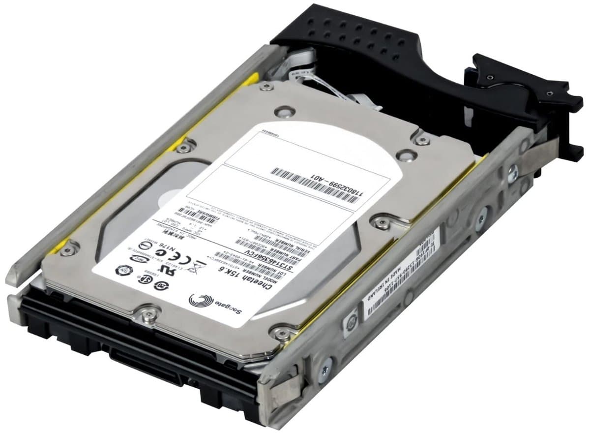 EMC 146Gb 15000 Fibre Channel 3.5" HDD 118032599-A01