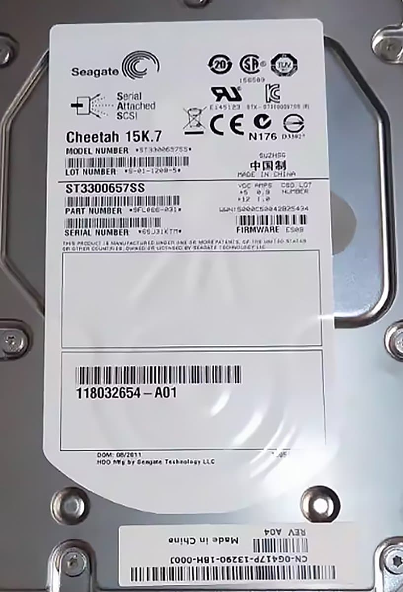 Жесткий диск EMC 9FL066-031 300Gb  SAS 3,5" HDD