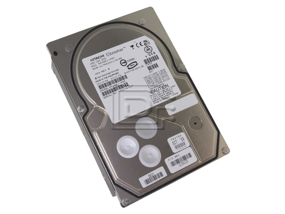 Жесткий диск Hitachi 08K2166 146Gb  U320SCSI 3.5" HDD