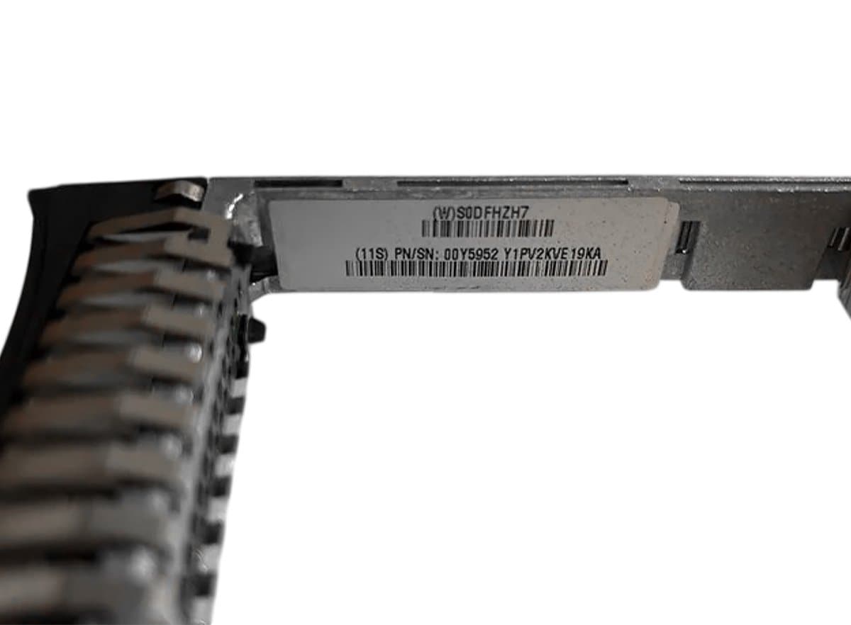Жесткий диск IBM 200Gb  SAS 2.5" SSD 0B32111