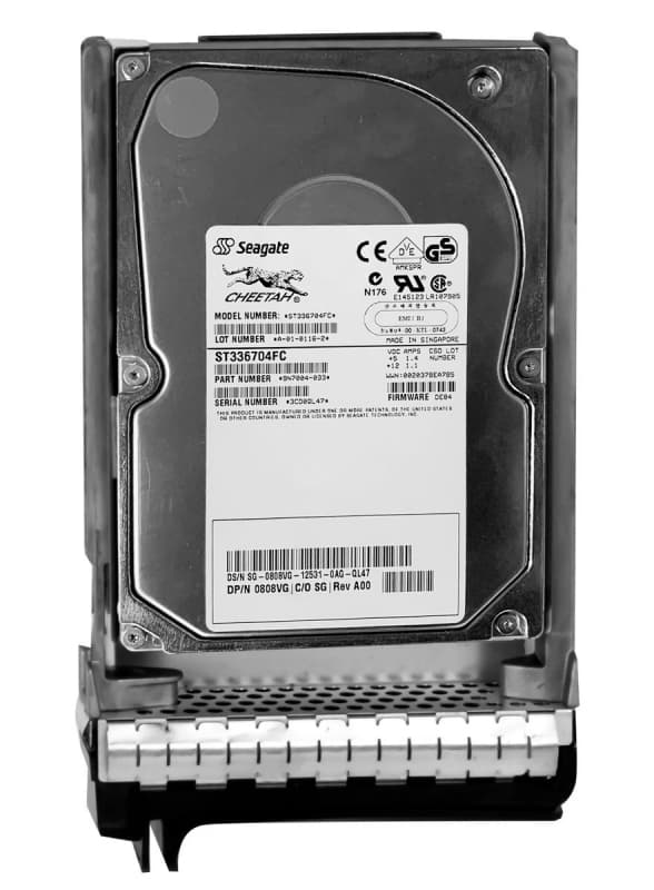 Жесткий диск Dell 9N7004-033 36.7Gb  Fibre Channel  3,5" HDD