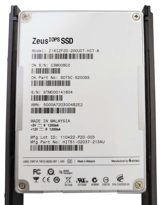 Жесткий диск Hitachi 5541877-A 200Gb  SAS 2,5" SSD