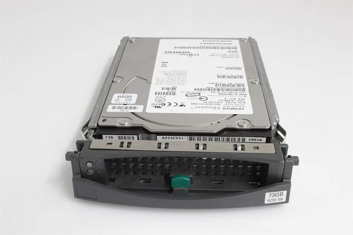 Жесткий диск Fujitsu S26361-F3121-R173 73Gb  U320SCSI 3.5" HDD
