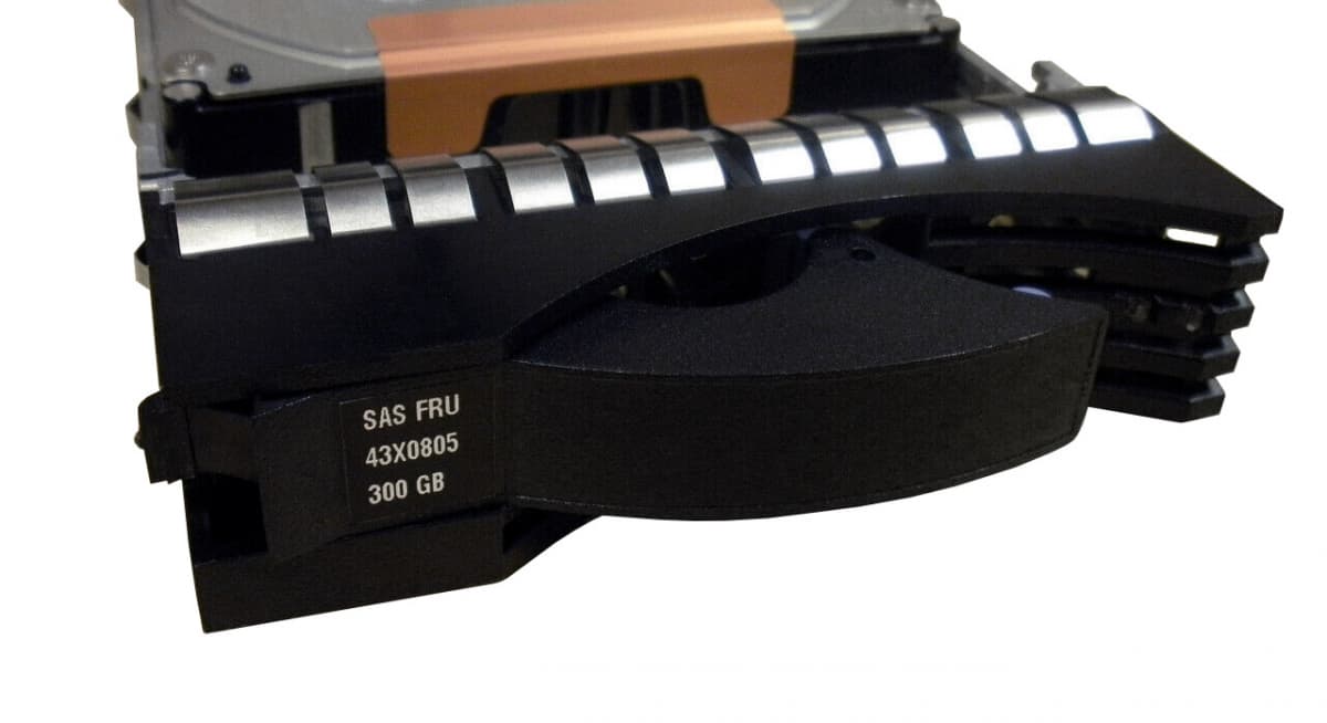Жесткий диск IBM 43X0805 300Gb  SAS 3,5" HDD