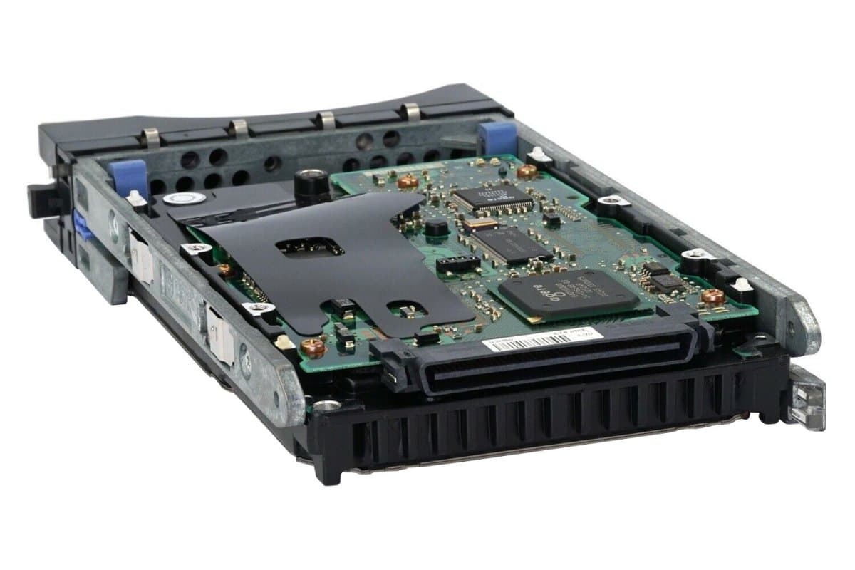 Жесткий диск IBM 146,8Gb 10000 U320SCSI 3.5" HDD
