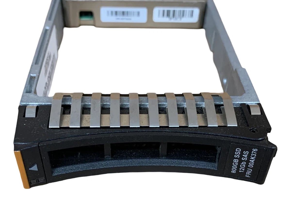 Жесткий диск IBM 800Gb  SAS 2.5" SSD 00AK376