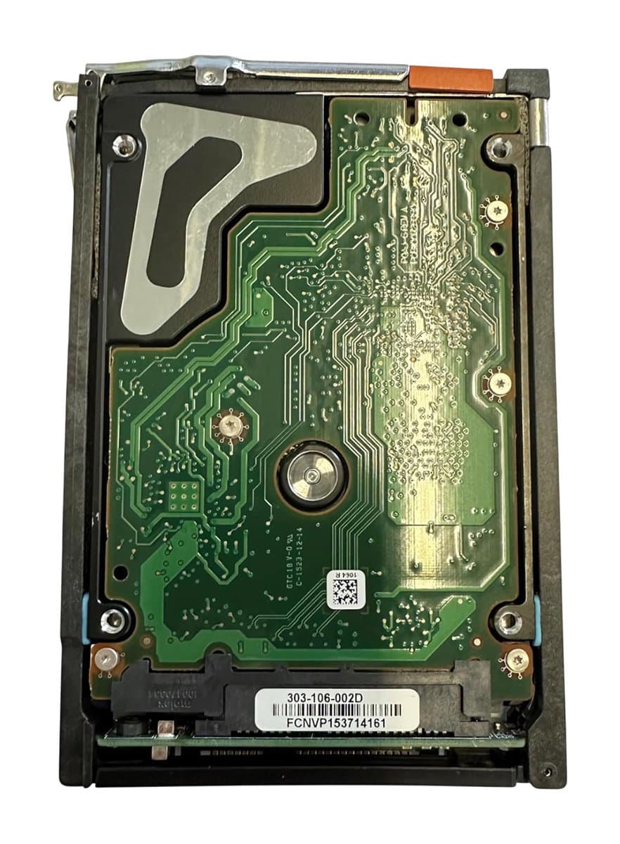 Жесткий диск  EMC 900Gb 10000 SAS 2.5" HDD 005052302