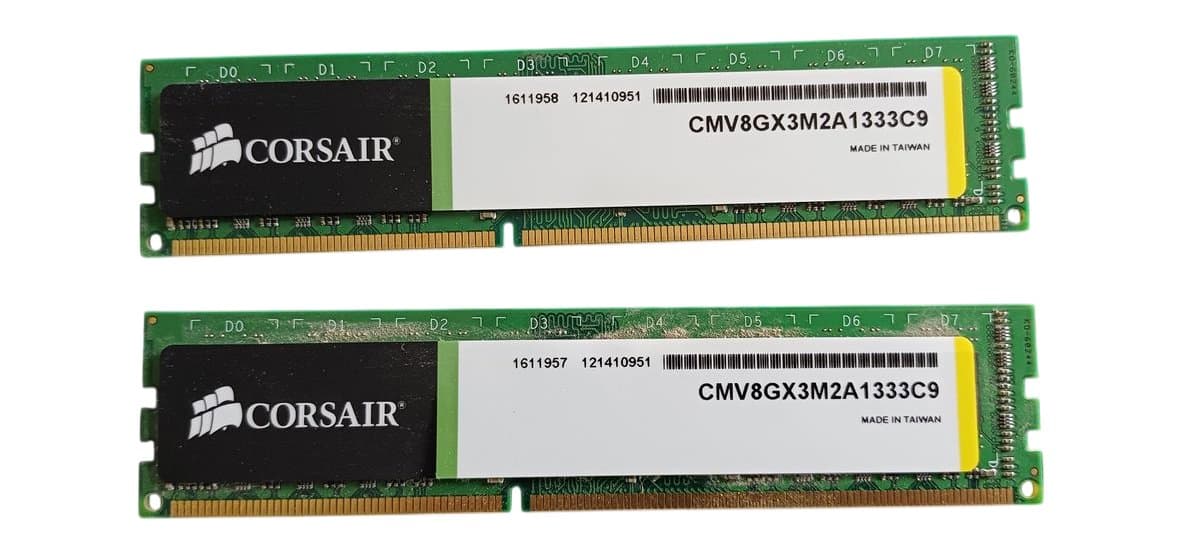 Оперативная память Corsair DDRIII 8Gb