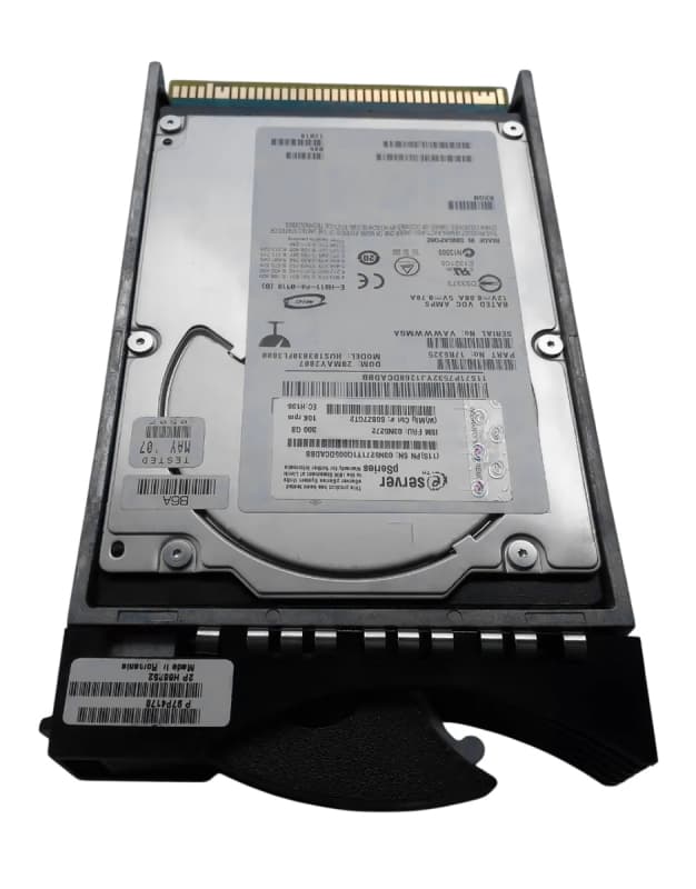 Жесткий диск IBM 03N5272 300Gb 10000 U320SCSI 3.5" HDD