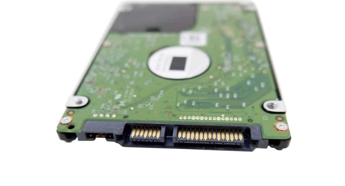 Жесткий диск HGST 1W10098 500Gb 7200 SATAIII 2,5" HDD