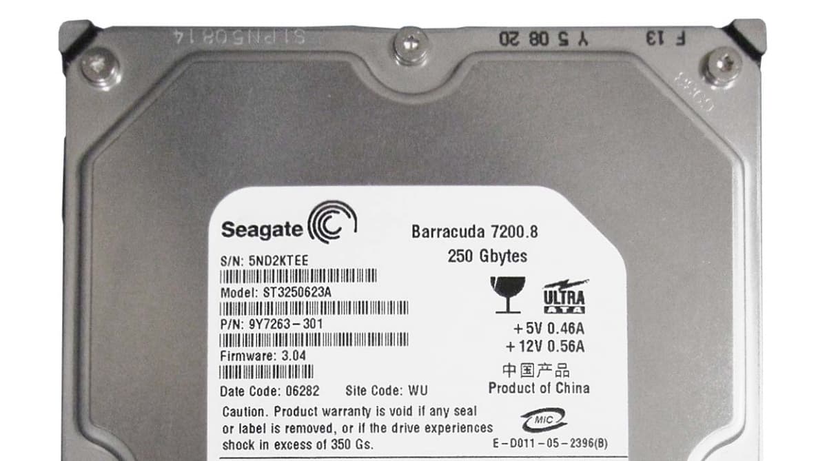 Жесткий диск Seagate 9Y7263 250Gb 7200 IDE 3.5" HDD