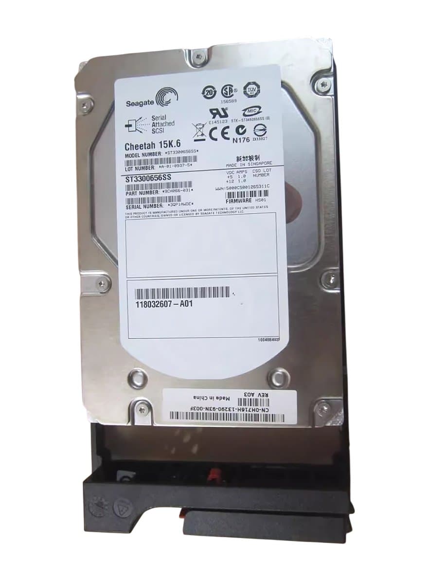 Жесткий диск EMC 118032607-A01 300Gb  SAS 3,5" HDD