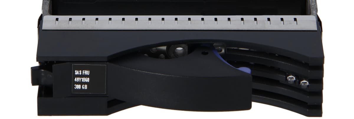 Жесткий диск IBM 49Y1856 300Gb  SAS 3,5" HDD