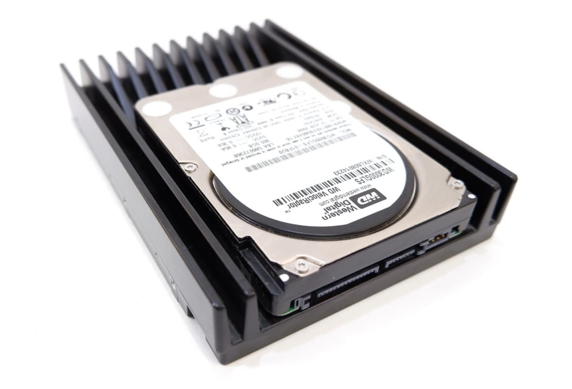 Жесткий диск Western Digital WD3000GLFS 300Gb  SATAII 2,5" HDD