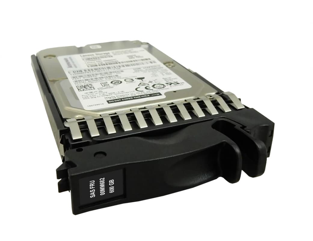 Жесткий диск Lenovo 00MM680 600Gb 15000 SAS 2,5" HDD