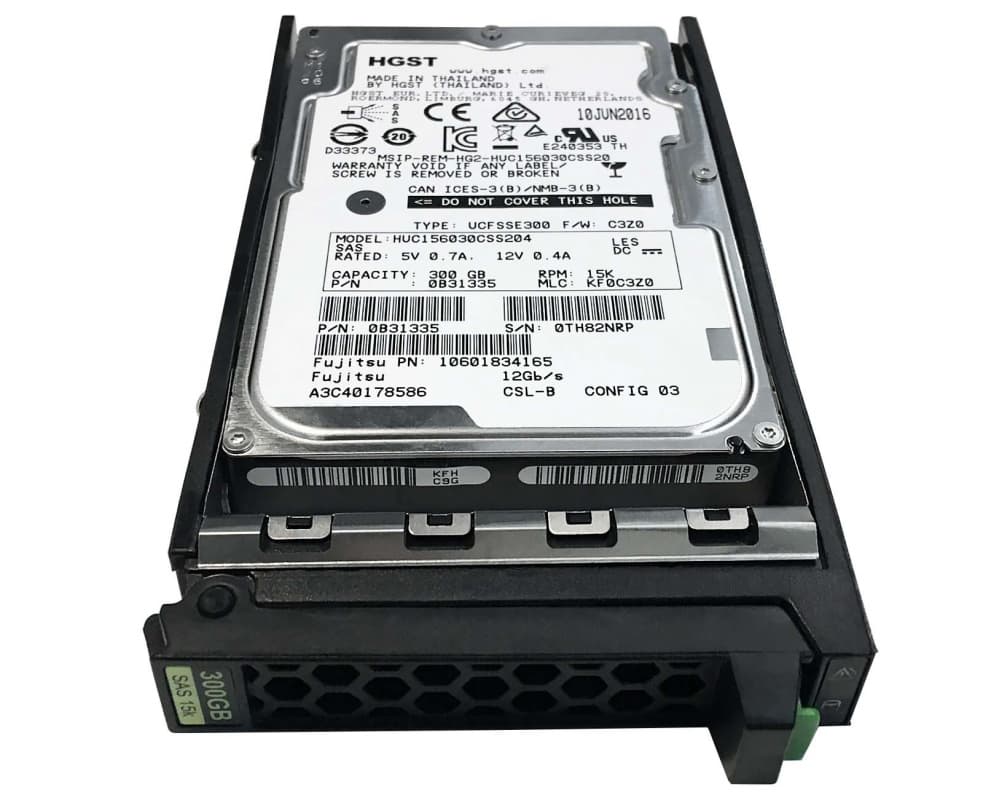 Жесткий диск Fujitsu 0B31335 300GB 15000 SAS HDD 2,5"