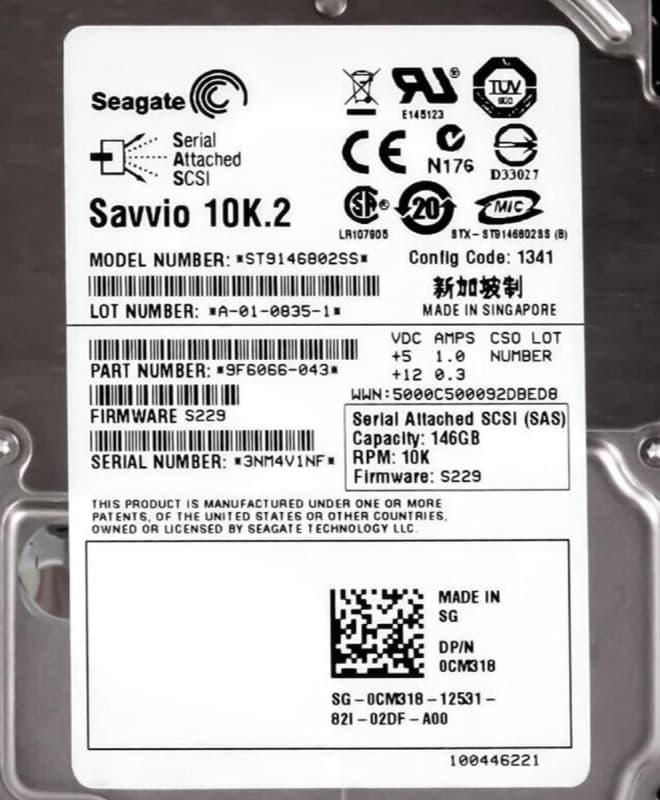 Жесткий диск Dell 0CM318 146Gb  SAS 2,5" HDD