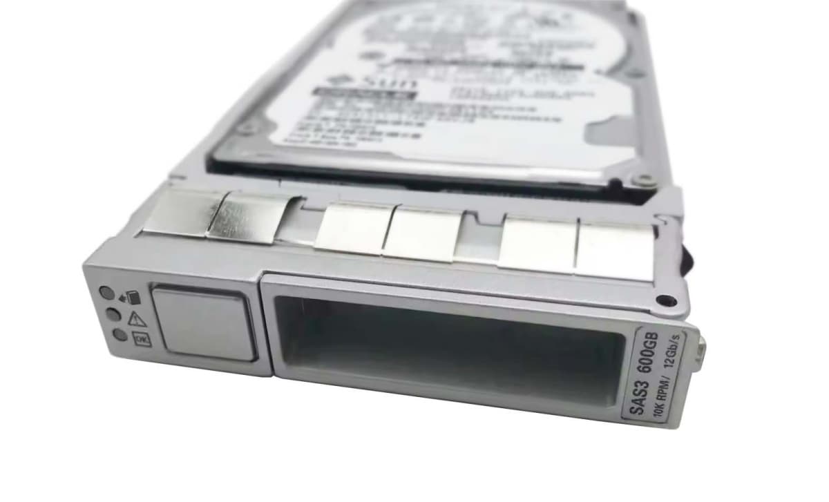 Жесткий диск Sun 7093029 600Gb 10520 SAS 3.5" HDD