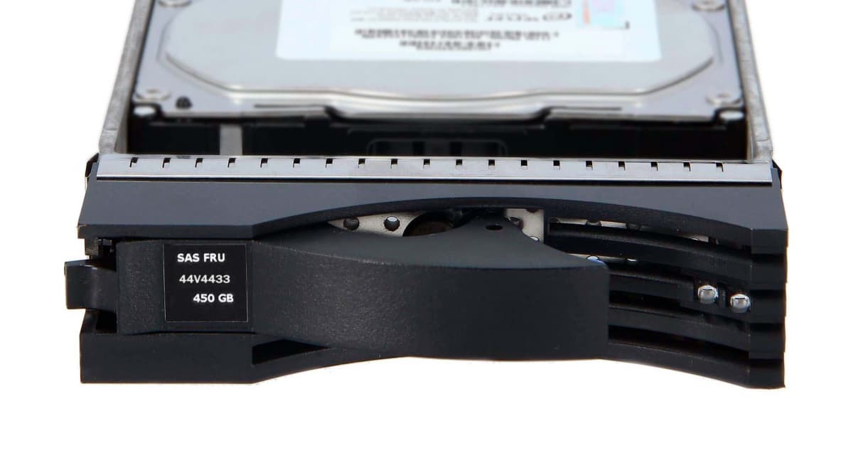 Жесткий диск IBM 44V4440 450Gb  SAS 3,5" HDD