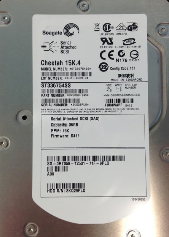 Жесткий диск Dell RT058 36Gb SAS 3,5" HDD
