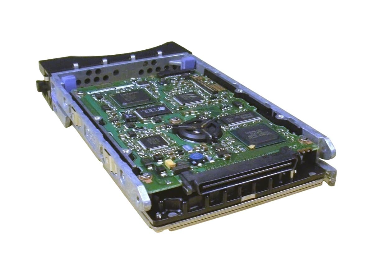 Жесткий диск IBM 300Gb 10000 U320SCSI 3.5" HDD 26K5260