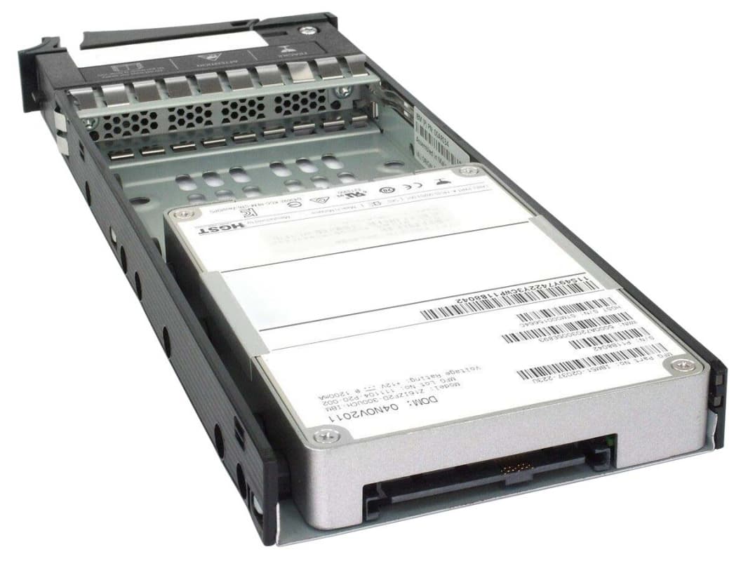 Жесткий диск IBM 00L4596 300Gb SAS 2,5" SSD