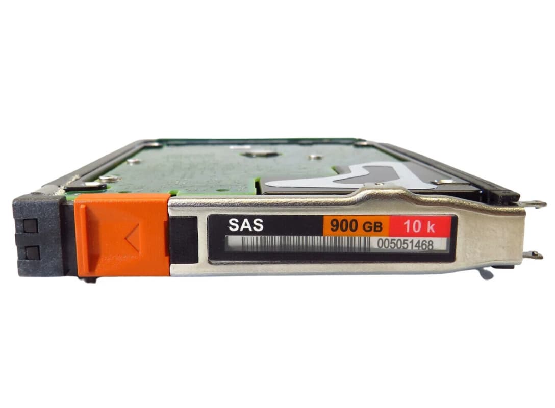 Жесткий диск EMC 005051468 900Gb 10000 SAS 2,5" HDD