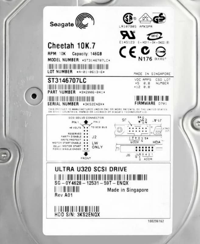 Жесткий диск Dell 0Y4628 146,8Gb  U320SCSI 3.5" HDD