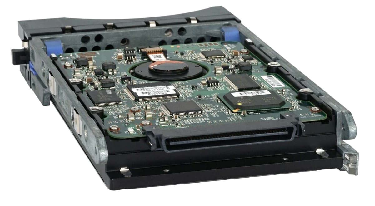 Жесткий диск IBM 26K5824 36,4Gb 15000 U320SCSI 3.5" HDD