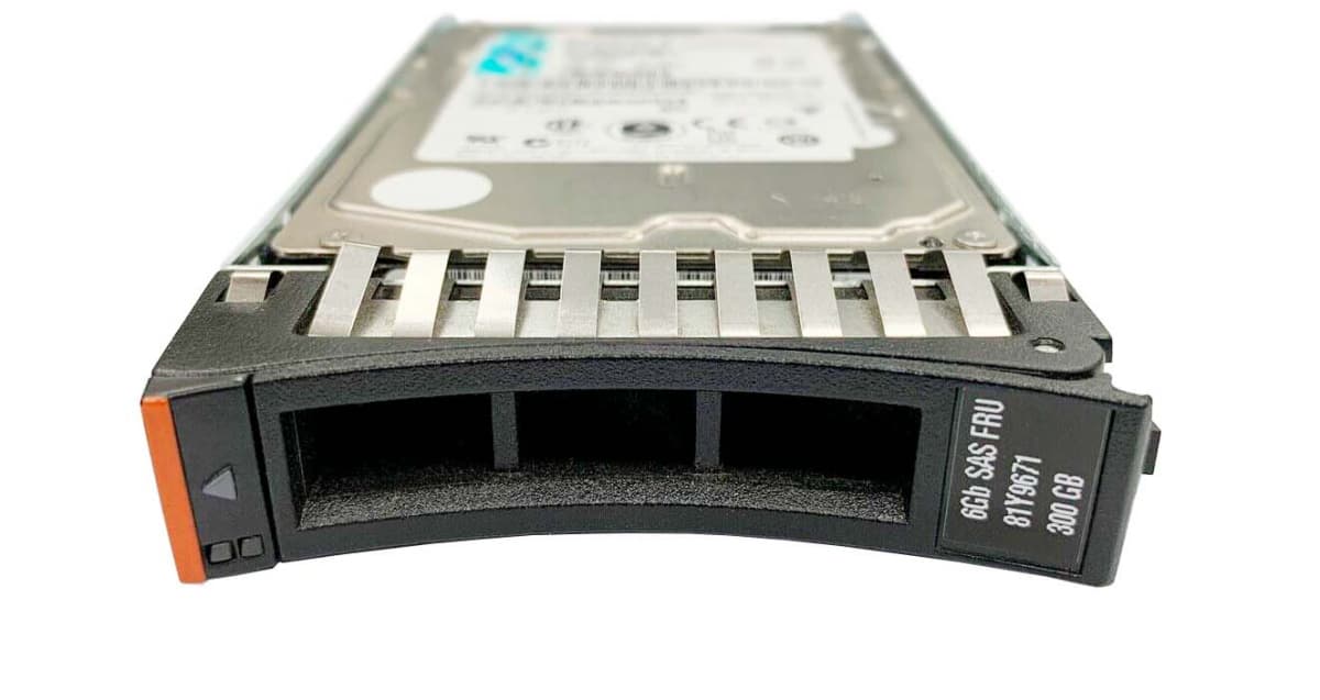 Жесткий диск IBM 81Y9671 300Gb 15000 SAS 2,5" HDD