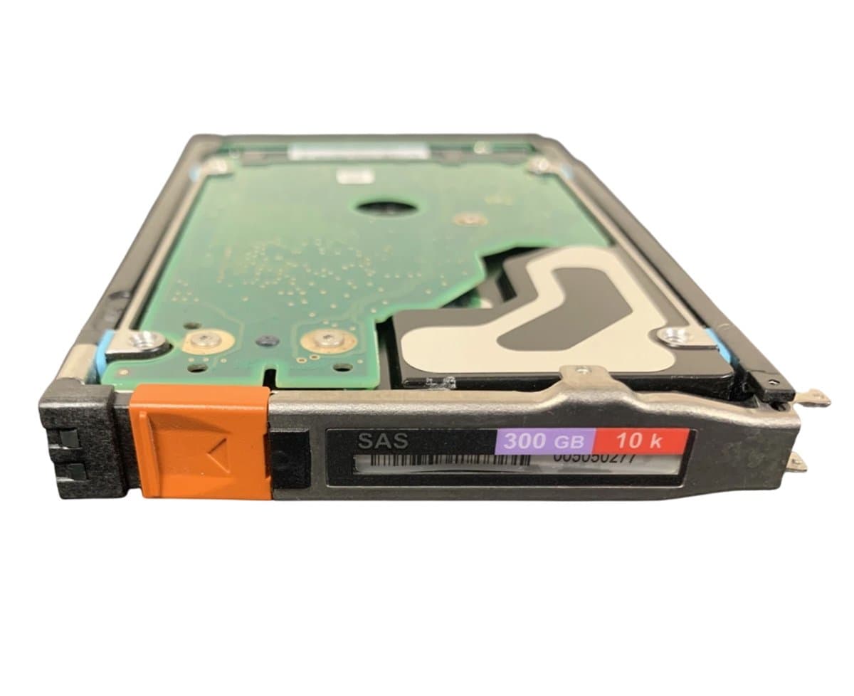 Жесткий диск  EMC 300Gb 10000 SAS 2.5" HDD 005050277