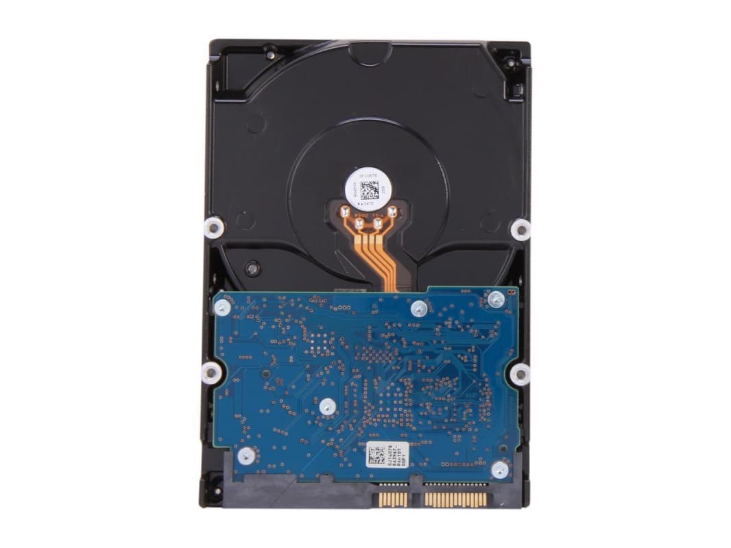 Жесткий диск Hitachi 0F12456 3Tb  SATAIII 3,5" HDD