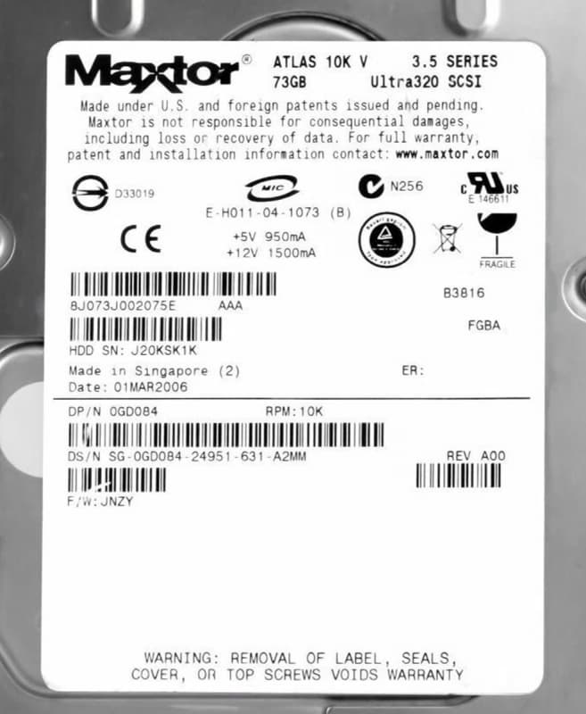 Жесткий диск Dell GD084 73Gb  U320SCSI 3.5" HDD