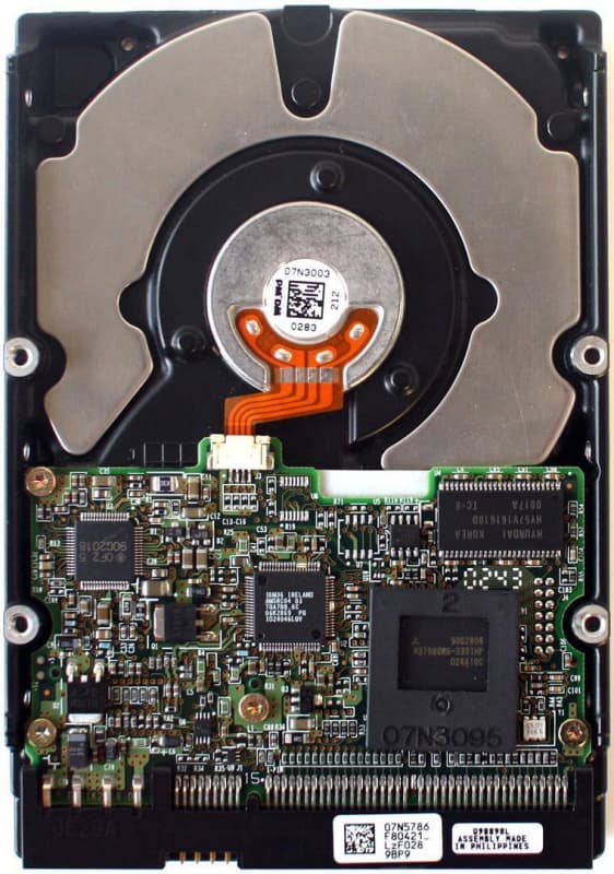 Жесткий диск IBM 07N3403 61,4Gb 7200 IDE 3.5" HDD