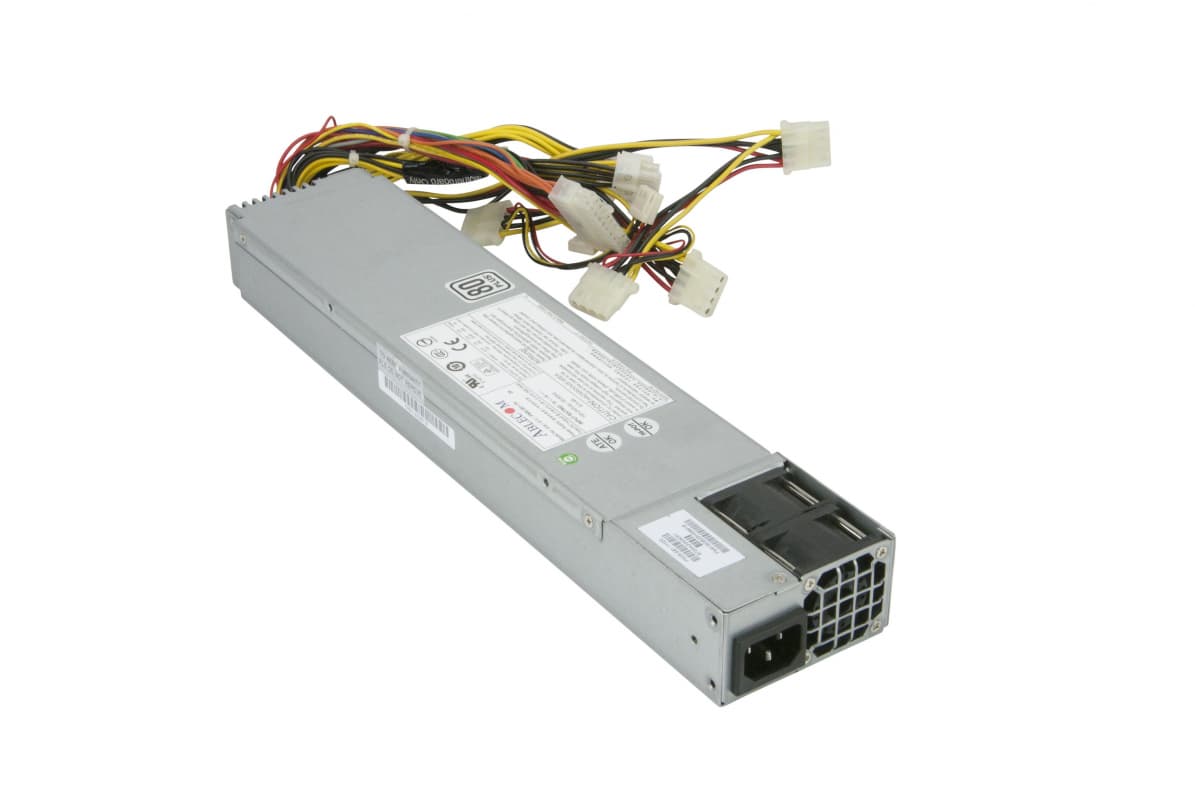 Блок Питания SuperMicro PWS-561-1H20 560W