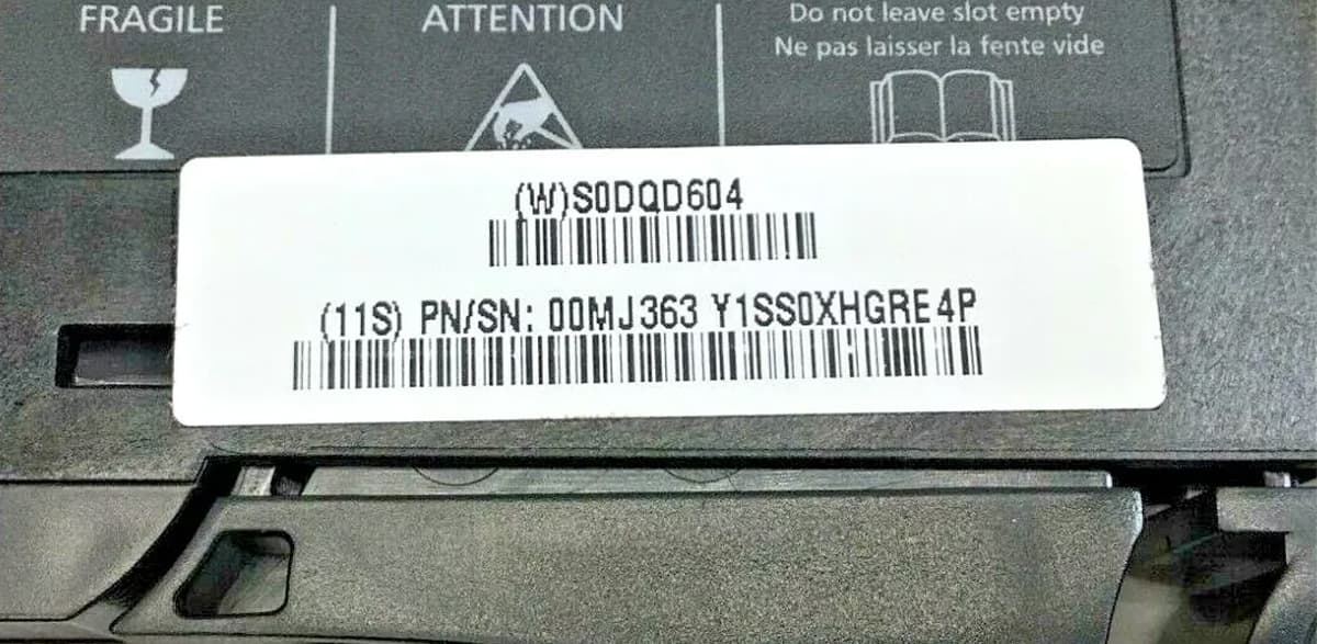 Жесткий диск IBM 3255-2076 600Gb 15000 SAS 2,5" HDD