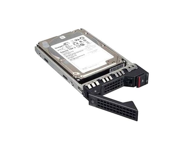 Жесткий диск Lenovo 03T8334 2Tb 7200 SAS 3,5" HDD