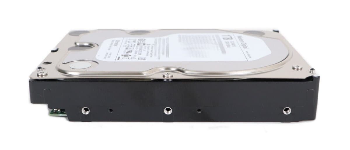 Жесткий диск Hitachi 1W10001 1Tb 7200 SATAIII 3.5" HDD
