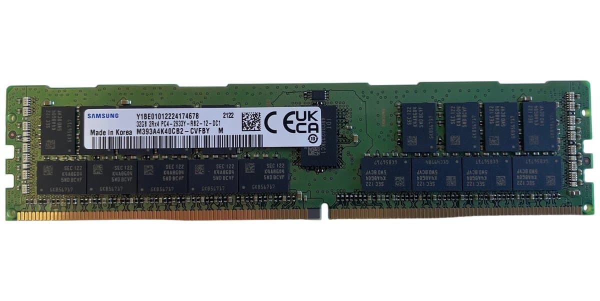  Samsung DDRIV 32Gb M393A4K40CB2-CVFBY            