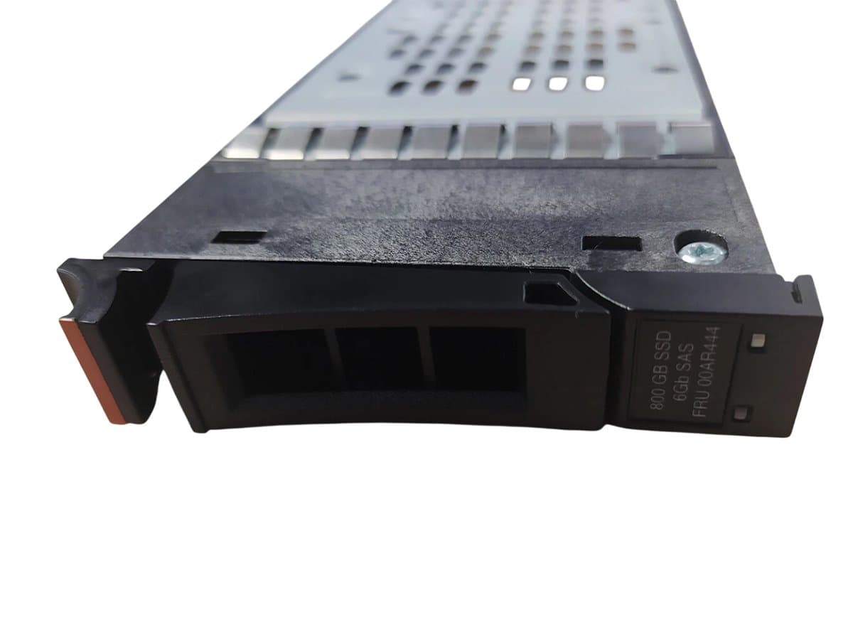 Жесткий диск IBM 800Gb  SAS 2.5" SSD 00AR444