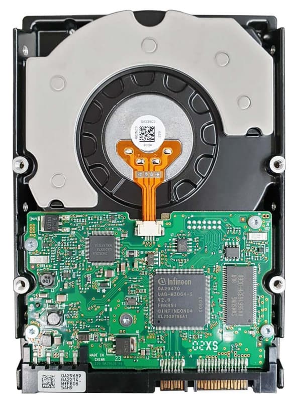 Жесткий диск Hitachi 0A34192 750Gb 7200 SATAII 3.5" HDD