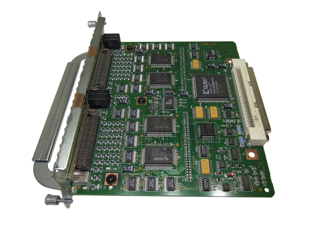 Модуль маршрутизаторов Cisco NM-16A