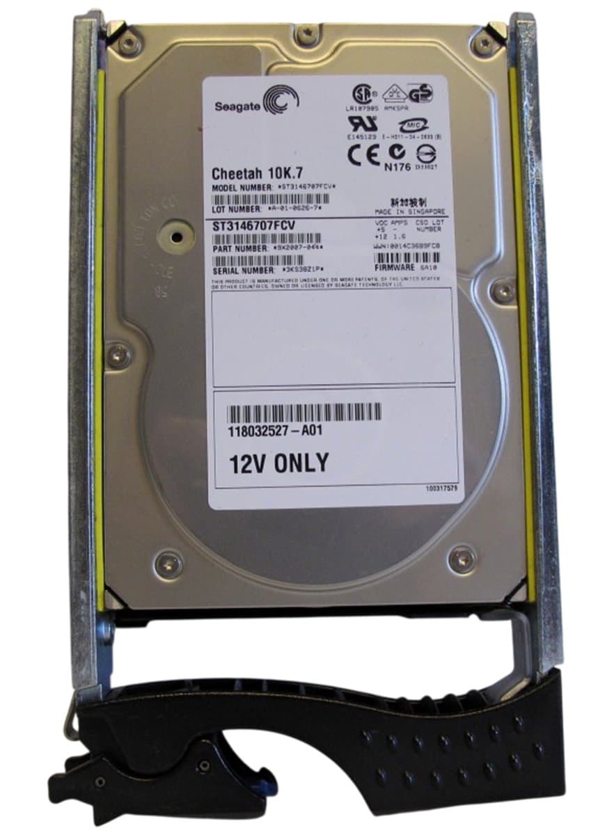 EMC EMC 146Gb 10000 Fibre Channel 3.5" HDD 100-885-128