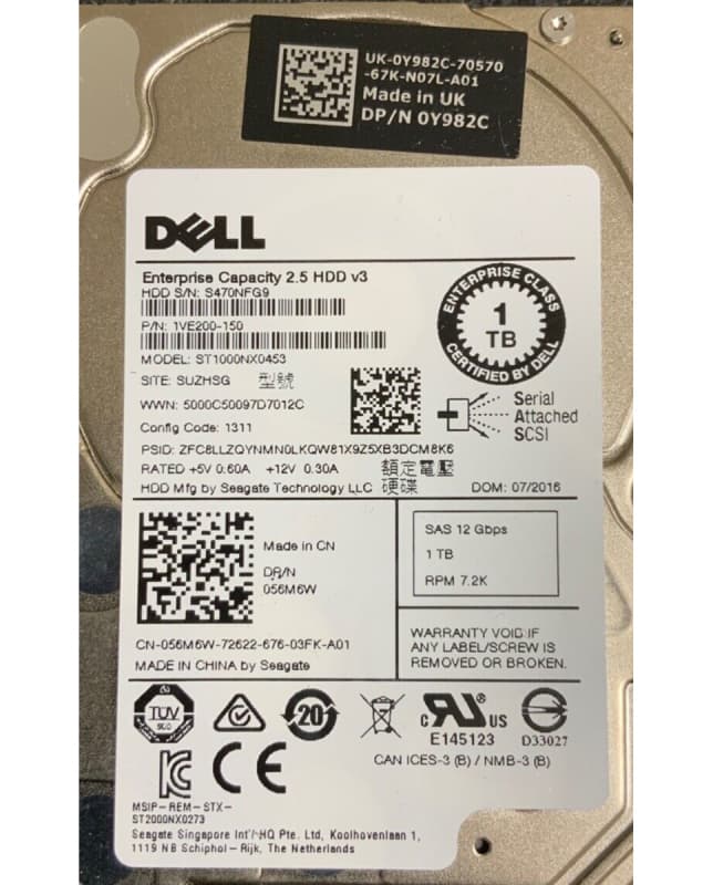 Жесткий диск Dell Y982C 1Tb 7200 SAS 2,5" HDD