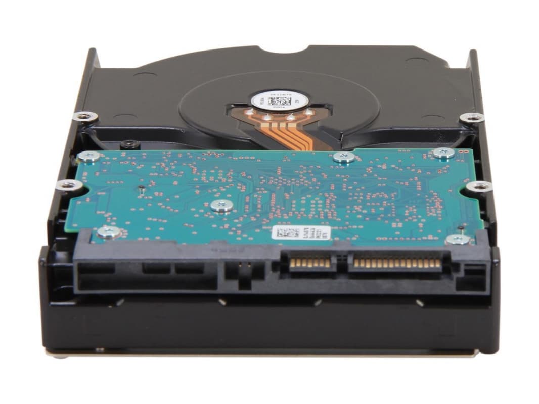 Жесткий диск Hitachi 0F12450 3Tb  SATAIII 3,5" HDD