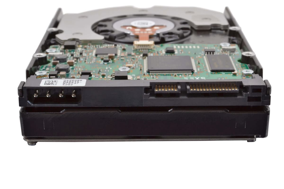 Жесткий диск Hitachi 0A34192 750Gb 7200 SATAII 3.5" HDD