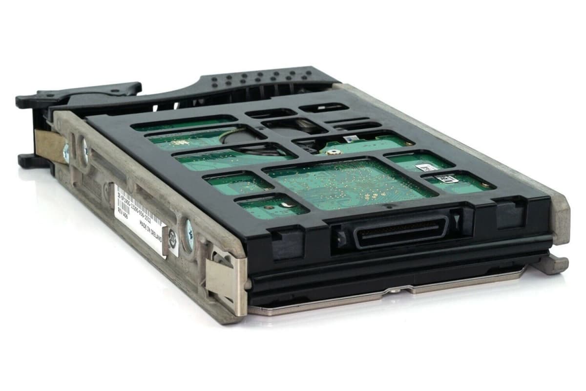 Жесткий диск EMC 005048844 146Gb  Fibre Channel  3,5" HDD