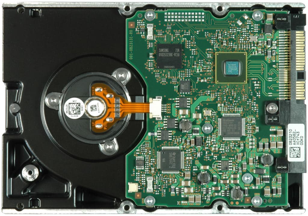 Жесткий диск Hitachi  300Gb  SAS 3,5" HDD